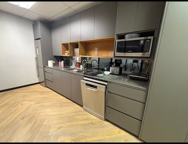 799M² OFFICE TO LET IN CAPE TOWN CITY CENTRE